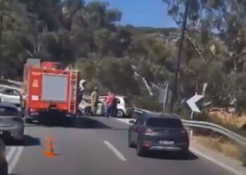 Θανατηφόρα καραμπόλα στη λεωφόρο Σουνίου – ΒΙΝΤΕΟ