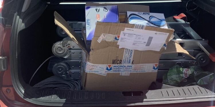 Έκλεβαν για τρία χρόνια γνωστό κατάστημα ηλεκτρονικών στην Πάτρα