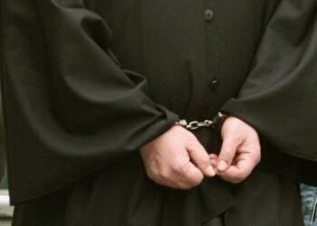 Καταθέσεις σοκ για την δράση του “παπά βιαστή” στο Αγρίνιο