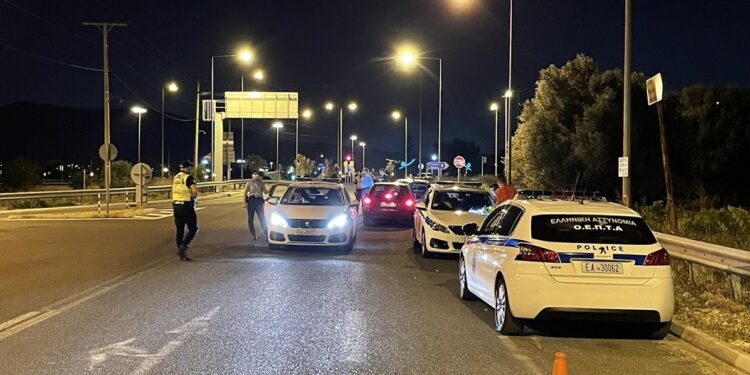 Εξόρμηση της Τροχαίας για κόντρες στην Παλλήνη