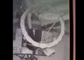 Βίντεο από την δράση του διαρρήκτη με το τούβλο!