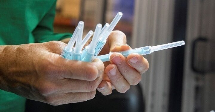 Στο Εσωτερικών Υποθέσεων η έρευνα για τους εικονικούς εμβολιασμούς