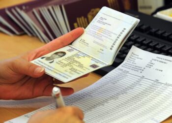 Από το 2013 δρούσε το κύκλωμα των επίορκων αστυνομικών – Βρέθηκαν 600000 ευρώ