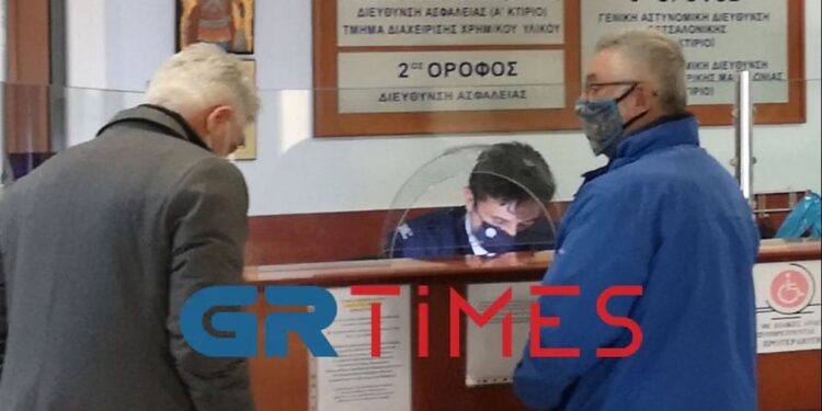 Στα κρατητήρια της Ασφάλειας Θεσσαλονίκης ο Στάθης Παναγιωτόπουλος