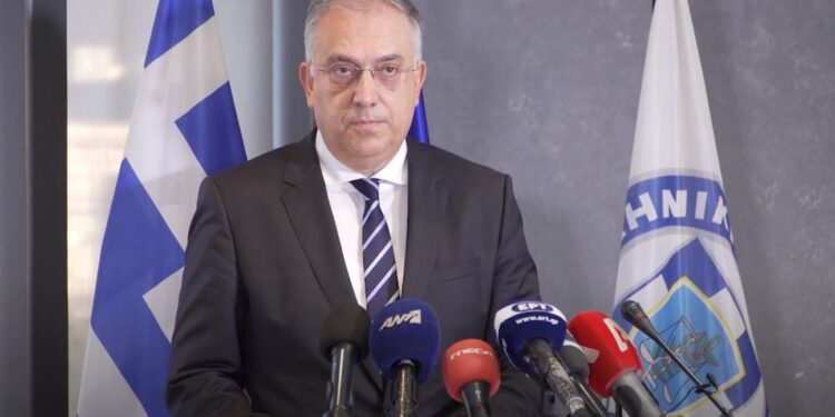 Έρευνα σε βάθος για τους επίορκους αστυνομικούς ζήτησε ο Θεοδωρικάκος