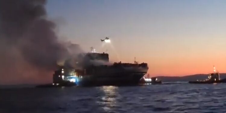 Βίντεο από τις επιχειρήσεις διάσωσης στο Euroferry Olympia