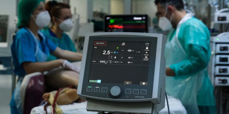 Τι ερευνά η Ασφάλεια για τον θάνατο των τριών παιδιών στην Πάτρα