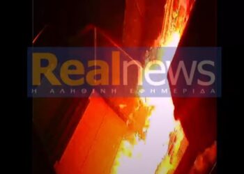 Βίντεο σόκ από την εμπρηστική επίθεση στην Realnews – Όλες οι κινήσεις των δραστών