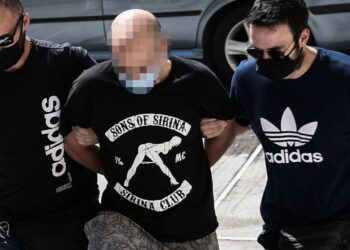 Αποφυλακίζεται ο αστυνομικός που εξέδιδε 19χρονη στην Ηλιουπολη