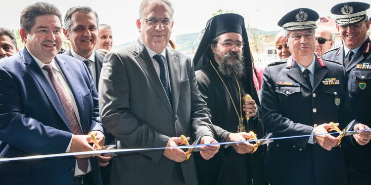Παραδόθηκε στην ΕΛΑΣ το νέο Αστυνομικό Μέγαρο της Καστοριάς
