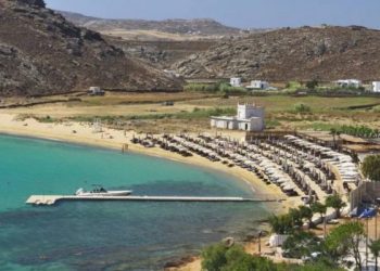 Παιχνίδια με το Νόμο στη Μύκονο – “Παρακολουθούνται” κρατικοί λειτουργοί