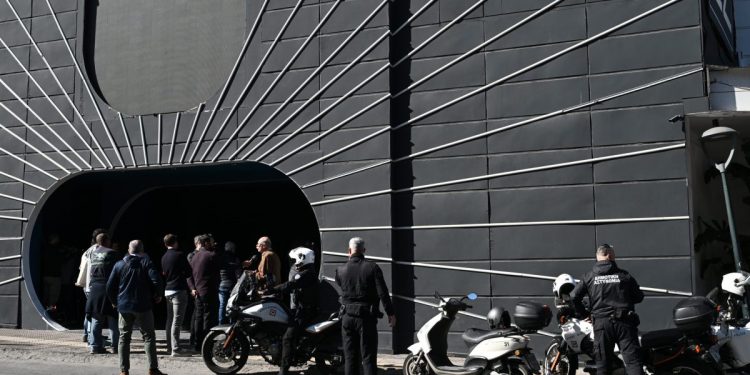 Ανοίγει ξανά το κλαμπ που σέρβιρε αλκοόλ σε ανήλικους – Οργή Δούκα: «Αδιανόητη δικαστική απόφαση»