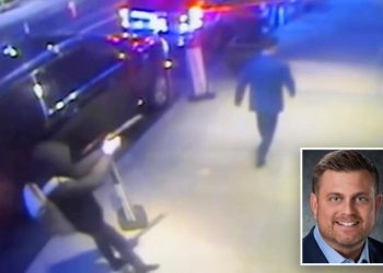 Καρέ καρέ η εκτέλεση του CEO ασφαλιστικής εταιρείας στην καρδιά του Μανχάταν – ΒΙΝΤΕΟ ΝΤΟΚΟΥΜΕΝΤΟ