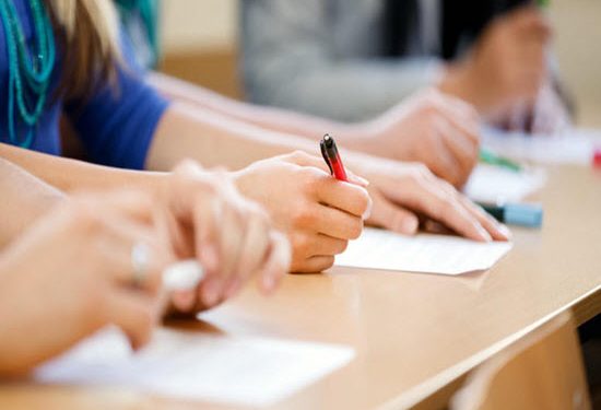 Τελευταίο καμπανάκι για τις πανελλαδικές εξετάσεις 2025: Λήγει η προθεσμία υποβολής αιτήσεων των υποψηφίων