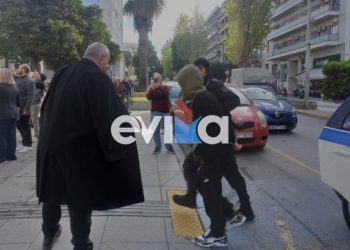 Εύβοια: Στην ανακρίτρια οι πατροκτόνοι – Ποιος έκανε αναφορά στους «σατανιστές της Παλλήνης» – ΒΙΝΤΕΟ – ΦΩΤΟ