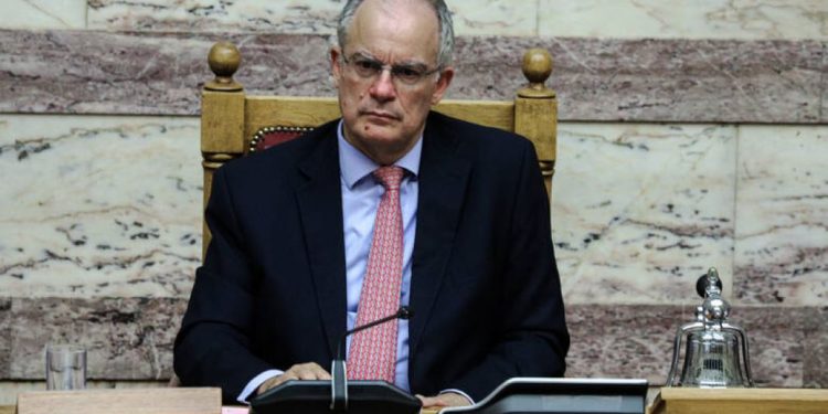 «Πόλεμος» για τον αστυνομικό της Βουλής στη διάσκεψη των προέδρων του Κοινοβουλίου – Τί ειπώθηκε