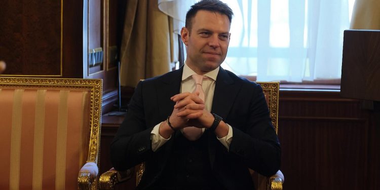 Ποινική Δίωξη στον Κασσελάκη για παράβαση του νόμου περί Πόθεν Έσχες – Παραπέμπεται σε δίκη