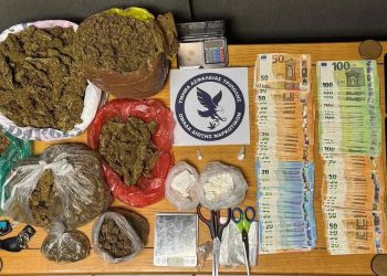 Τρίπολη: Τρεις συλλήψεις για διακίνηση κοκαΐνης και χασίς – ΦΩΤΟ