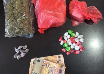 Πατήσια: Αστυνομικοί της ομάδας Δίας «τσίμπησαν» 22χρονο με κοκαΐνη