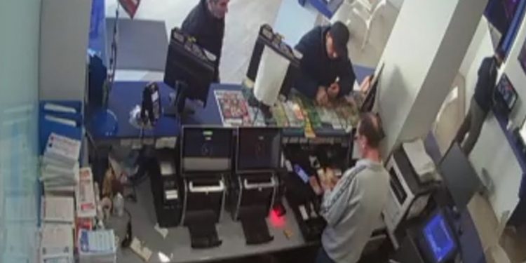 ΒΙΝΤΕΟ ΝΤΟΚΟΥΜΕΝΤΟ με τους «χρυσοδάκτυλους» κλέφτες καταστημάτων – Το colpo grosso τους