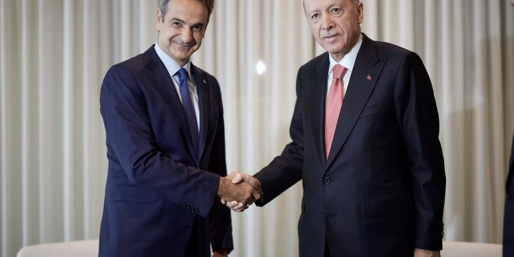 Χακάν Φιντάν: Τον Απρίλιο η συνάντηση Μητσοτάκη-Ερντογάν στην Άγκυρα