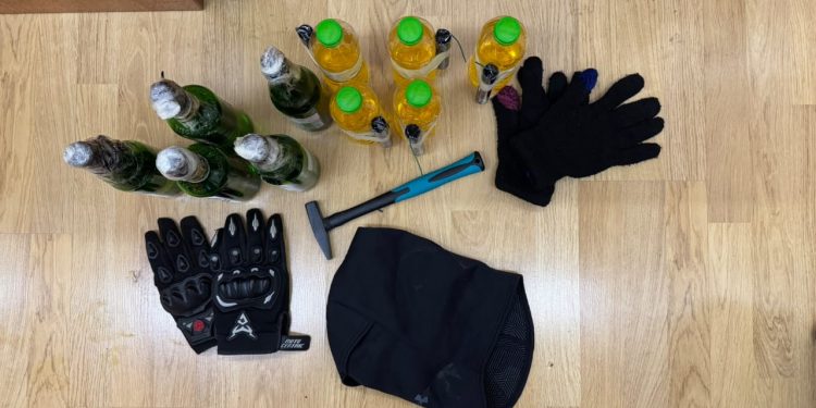 Τρεις συλλήψεις και 11 προσαγωγές πριν την έναρξη του συλλαλητηρίου για τα Τέμπη στην Αθήνα – ΦΩΤΟ