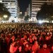 Γέμισε από κόσμο το Σύνταγμα στη συναυλία για τα Τέμπη – ΒΙΝΤΕΟ – ΦΩΤΟ