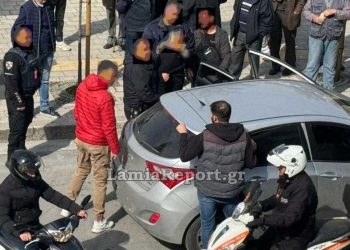 Στο ψυχιατρείο ο Αρχιμανδρίτης που έβριζε και απειλούσε αστυνομικούς στη Λαμία – ΒΙΝΤΕΟ – ΦΩΤΟ