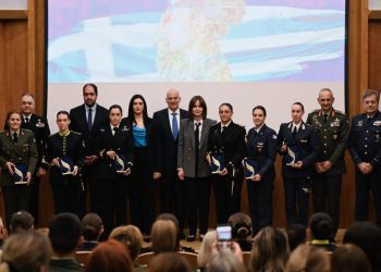 Ο ΥΕΘΑ Νίκος Δένδιας στην εκδήλωση του ΓΕΕΘΑ για την Παγκόσμια Ημέρας της Γυναίκας – ΒΙΝΤΕΟ – ΦΩΤΟ
