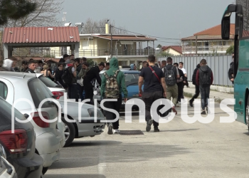 Αμαλιάδα: Συνελήφθησαν 2 ανήλικα αδέλφια που γρονθοκόπησαν 16χρονο έξω από σχολείο – ΦΩΤΟ