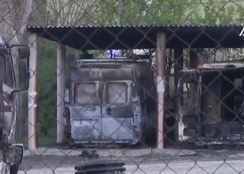 Φωτιά σε εργοτάξιο της ΕΥΔΑΠ στον Χολαργό και σε πάρκινγκ σκαφών στη Βάρη – ΒΙΝΤΕΟ