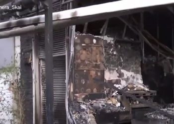 Νέος Κόσμος: Φούρνος καταστράφηκε ολοσχερώς μετά από φωτιά –  ΒΙΝΤΕΟ