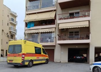 Γυναικοκτονία στη Θεσσαλονίκη: Σκότωσε την γυναίκα του και πήδηξε από το μπαλκόνι – ΦΩΤΟ