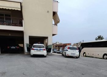 Γυναικοκτονία στη Θεσσαλονίκη: Σκότωσε την γυναίκα του και πήδηξε από το μπαλκόνι – ΦΩΤΟ