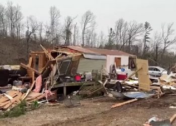 Εφιάλτης στις ΗΠΑ: Τουλάχιστον 40 νεκροί από τους ανεμοστρόβιλους – ΒΙΝΤΕΟ