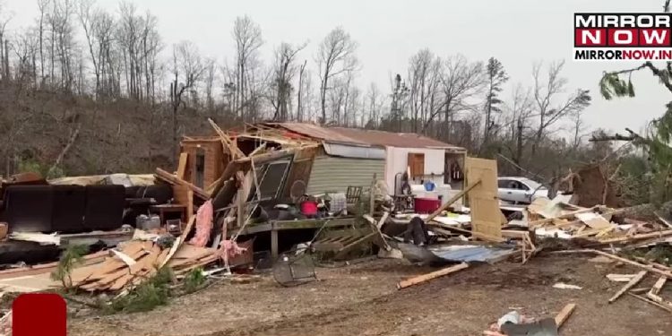 Εφιάλτης στις ΗΠΑ: Τουλάχιστον 40 νεκροί από τους ανεμοστρόβιλους – ΒΙΝΤΕΟ