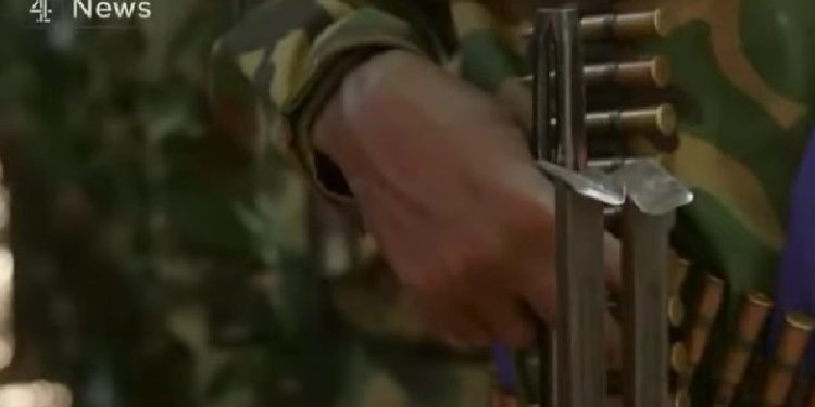 Κένυα: 6 αστυνομικοί νεκροί σε επίθεση της τζιχαντιστικής οργάνωσης Σεμπάμπ – BINTEO