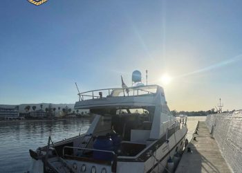 «Πιάστηκε» στη φάκα κύκλωμα παράνομης διακίνησης μεταναστών από την Τουρκία στην Ελλάδα – ΦΩΤΟ