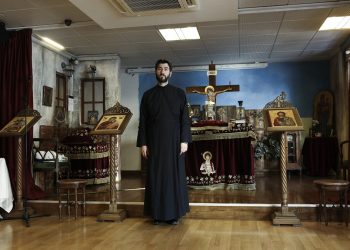 Αναβολή στη δίκη του πατρός Αντώνιου για τις κατηγορίες της ασέλγειας κατά συρροή σε 2 ανήλικους