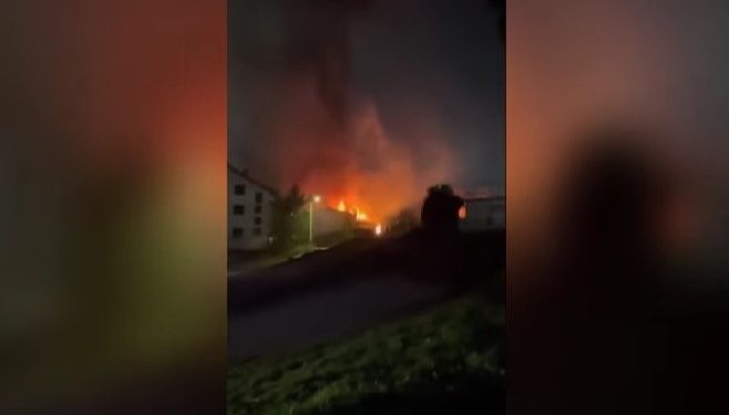 Σκόπια: 20 συλλήψεις για τη φωτιά που ξέσπασε σε κλαμπ – Eπταήμερο εθνικό πένθος για τους 59 νεκρούς – BINTEO