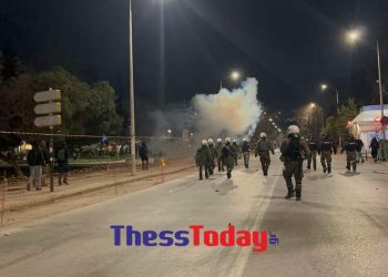 Θεσσαλονίκη: Ελεύθεροι οι 59 προσαχθέντες μετά τα επεισόδια της Τετάρτης – ΒΙΝΤΕΟ