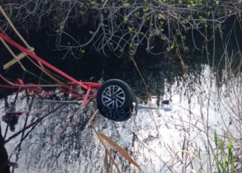 Λακωνία: Νεκρή 15χρονη – Οδηγούσε αυτοκίνητο που έπεσε στο ποτάμι με τους γονείς της – BINTEO