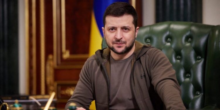 Ζελένσκι: Οι νέες ρωσικές επιθέσεις δείχνουν πως η Μόσχα δεν επιδιώκει «πραγματική ειρήνη»