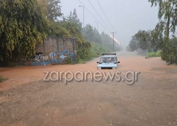 Ήχησε το 112 στην Κρήτη – Απεγκλωβίζουν οδηγούς – Εικόνες καταστροφής σε Μύκονο και Πάρο – ΒΙΝΤΕΟ