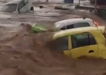 Σε κατάσταση έκτακτης ανάγκης η Πάρος μετά την επέλαση της κακοκαιρίας – Εν αναμονή και η Μύκονος – ΒΙΝΤΕΟ – ΦΩΤΟ