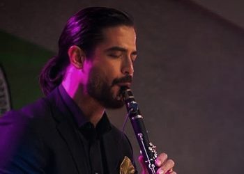 Άρης Μουγκοπέτρος: Θα κινηθεί νομικά εναντίον αυτού που του έδωσε την κροτίδα – ΒΙΝΤΕΟ ΝΤΟΚΟΥΜΕΝΤΟ