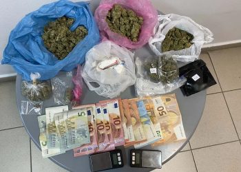 Δενδροπόταμος: 8 συλλήψεις για ναρκωτικά – Στην επιχείρηση συμμετείχε και αστυνομικός σκύλος – ΦΩΤΟ