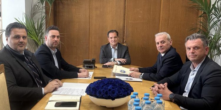 ΠΟΑΣΥ: Η «συνυπηρέτηση» και η ίδρυση αστυνομικού νοσοκομείου στο επίκεντρο της συνάντησης με τον υπουργό Υγείας, Άδωνι Γεωργιάδη