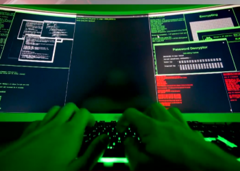 Ξεκίνησε η δίκη για τις υποκλοπές και το Predator