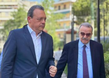 ΣΥΡΙΖΑ: Κατέθεσε μηνυτήρια αναφορά για την «Ομάδα Αλήθειας» – ΒΙΝΤΕΟ – ΦΩΤΟ